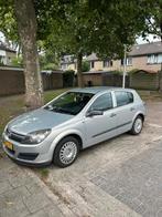 Opel Astra 1.4 16V 5D 2006 Grijs, Voorwielaandrijving, Stof, Zwart, 4 cilinders