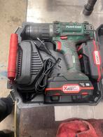 Parkside schroefboormachine met lader en batterijen, Doe-het-zelf en Verbouw, Ophalen of Verzenden, Zo goed als nieuw, Boor- en Schroefmachine