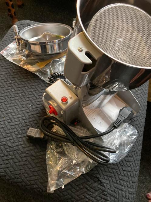 NIEUW Kruidenmolen - voor 350 gram - electrisch, Witgoed en Apparatuur, Keukenmixers, Nieuw, Ophalen