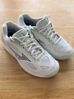 Mizuno handbal/ volleybal schoenen. maat 35, Ophalen of Verzenden, Zo goed als nieuw, Schoenen