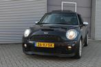 MINI Mini 1.6 Cooper S Chili I Aut. I 175 PK I Pano.dak I Jo, Auto's, Mini, Gebruikt, Zwart, 4 cilinders, 4 stoelen