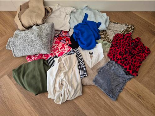 Partij dames kleding voor totaal maar €20, Kleding | Dames, Dames-kledingpakketten, Nieuw, Ophalen of Verzenden