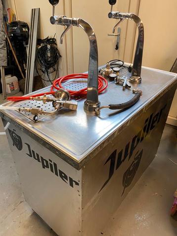 Professionele Biertap tapinstallatie Mancave, Feesten beschikbaar voor biedingen