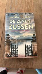 Lucinda Riley - De zeven zussen, Boeken, Literatuur, Lucinda Riley, Ophalen of Verzenden, Zo goed als nieuw, Nederland