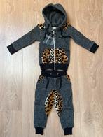 Nieuw HKKH joggingpak luipaardprint maat 86, Kinderen en Baby's, HKKH, Nieuw, Ophalen of Verzenden, Setje