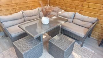 Mooie Tuin Loungeset - Comfortabel & Stijlvol beschikbaar voor biedingen