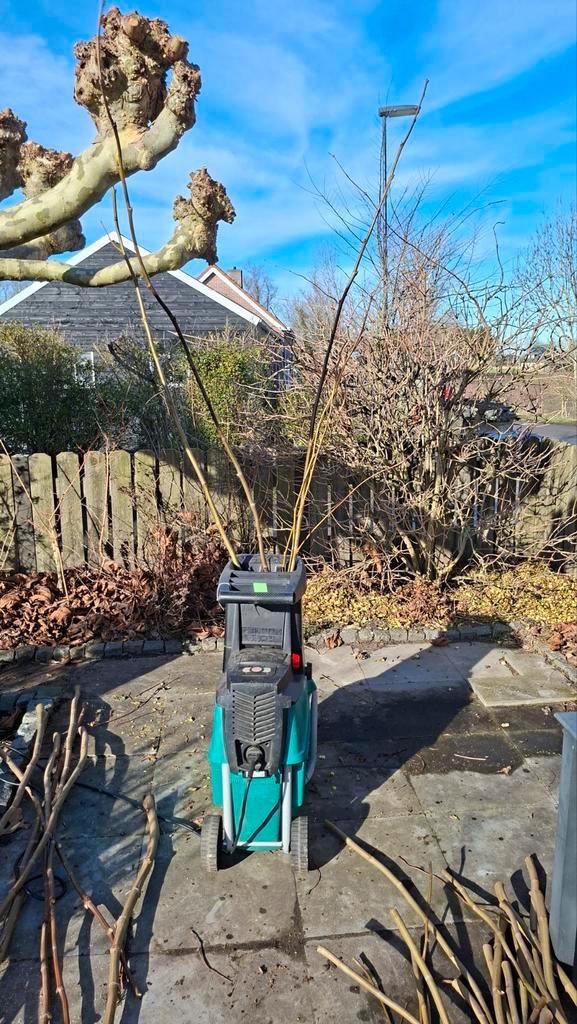 Elektrische Hakselaar Bosch TE HUUR, Tuin en Terras, Hakselaars, Gebruikt, Elektrisch, Met opvangbak, Ophalen