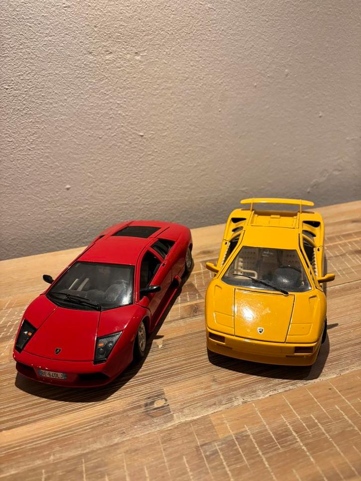 Lamborghini Modelauto’s (1:18), Hobby en Vrije tijd, Modelauto's | 1:18, Zo goed als nieuw, Bburago, Ophalen of Verzenden