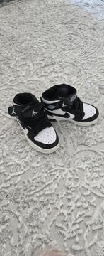 Baby Sneakers, Ophalen, Zo goed als nieuw, Jongetje of Meisje, Schoentjes