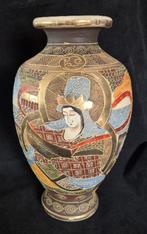 Kapitale Satsuma vaas h = 32 cm, Antiek en Kunst, Antiek | Keramiek en Aardewerk, Ophalen