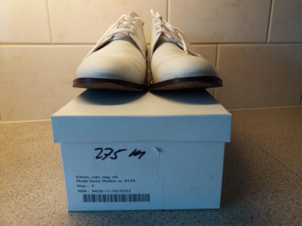 schoenen KM wit, Kleding | Dames, Avang garde, Wit, Overige typen, Ophalen of Verzenden