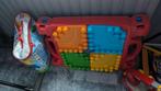Mega bloks tafel met mega bloks en brandweerauto, Ophalen, Gebruikt