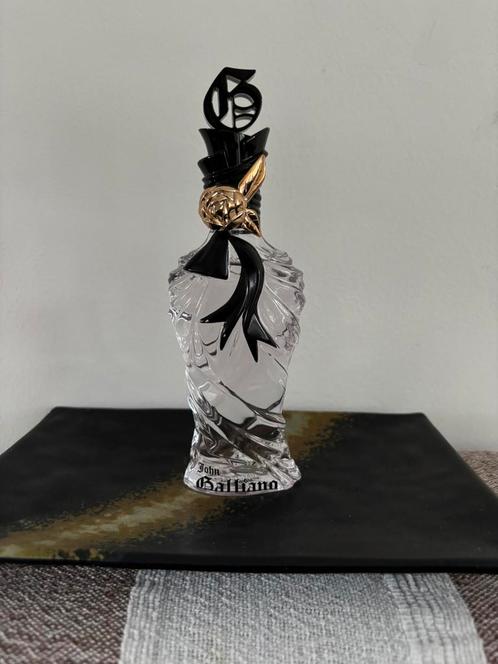 John Galliano edt 60 ml, Sieraden, Tassen en Uiterlijk, Uiterlijk | Parfum, Zo goed als nieuw, Ophalen of Verzenden