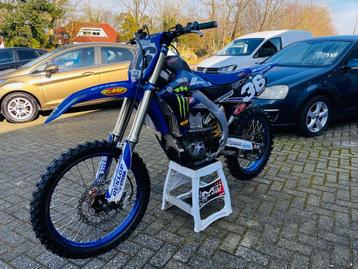 Yamaha YZ450F 2019 - Nette Crossmotor beschikbaar voor biedingen