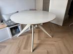 Ronde houten eettafel 115cm van het merk Zuiver Group, Ophalen, Rond, Scandinavisch, Zo goed als nieuw