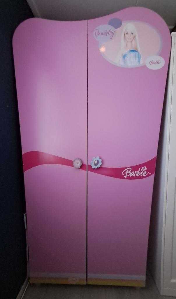 een mooie Barbie kast voor kinderkamer, Kinderen en Baby's, Kinderkamer | Commodes en Kasten, Gebruikt, 105 cm of meer, 100 cm of meer