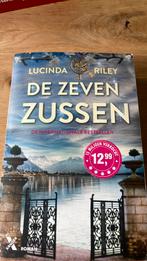 Lucinda Riley - De zeven zussen, Lucinda Riley, Ophalen of Verzenden, Zo goed als nieuw, Nederland