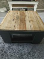Robuuste houten salontafel, Huis en Inrichting, Tafels | Salontafels, Ophalen, Gebruikt, 50 tot 100 cm, Vierkant