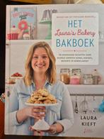 Laura's Bakery Bakboek - Heerlijke Recepten!, Boeken, Kookboeken, Ophalen of Verzenden, Zo goed als nieuw