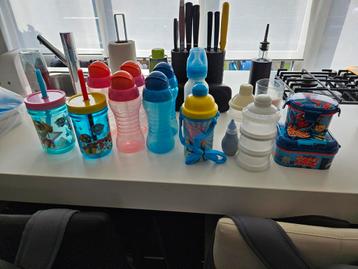 Drinkflessen en baby-kinder accessoires  beschikbaar voor biedingen