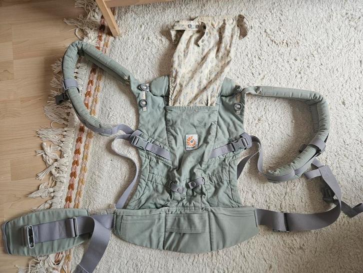 Ergobaby Adapt babydrager groen, Kinderen en Baby's, Babydragers en Draagdoeken, Zo goed als nieuw, Draagzak, Buik of Rug, Overige merken