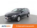 Volvo V60 Cross Country 2.0 T5 Momentum | LK71939 |, Auto's, 15 km/l, Gebruikt, 4 cilinders, 1546 kg