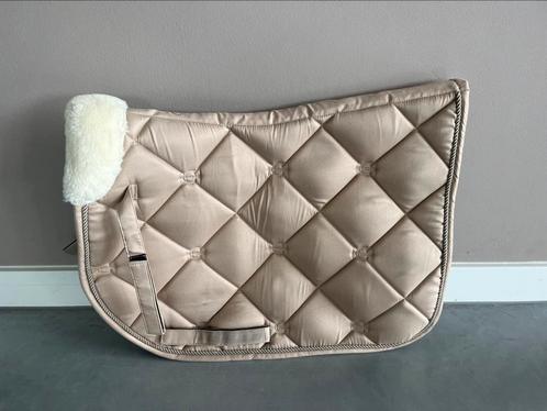 Een mooi beige veelzijdigheidsdekje, Dieren en Toebehoren, Paarden en Pony's | Dekens en Dekjes, Zo goed als nieuw, Dekje, Ophalen