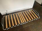 Stretcher bed inklapbaar, Huis en Inrichting, Slaapkamer | Bedden, Ophalen, Eenpersoons, 190 cm of minder, Zo goed als nieuw