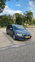 Volvo V50 1.6 D2 2011 Grijs, Auto's, Origineel Nederlands, Te koop, V50, Zilver of Grijs