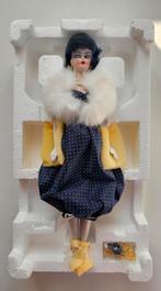 Barbie Gay Parissiene 1959 reproductie porselein, Verzamelen, Poppen, Ophalen of Verzenden, Zo goed als nieuw, Fashion Doll