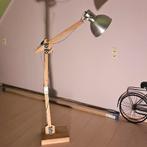 Nieuwe Lamp - Stijlvolle Vloerlamp, Ophalen, Nieuw, 150 tot 200 cm, Metaal