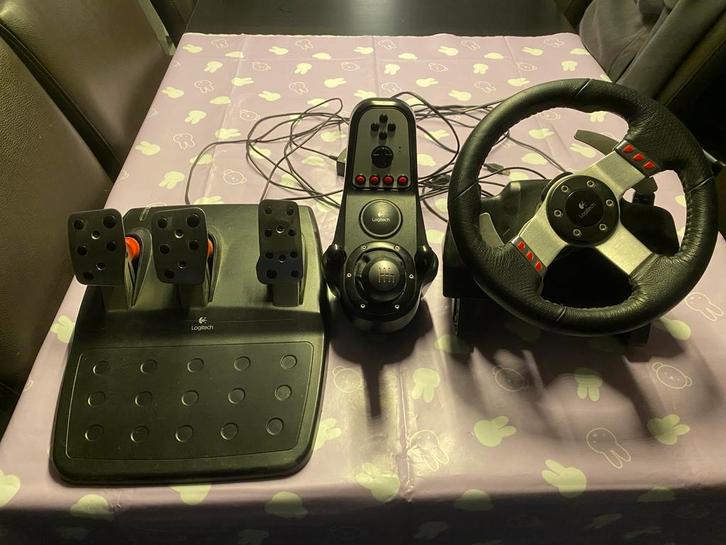 Logitech G27 Racestuur - Gebruikt, Spelcomputers en Games, Spelcomputers | Overige, Gebruikt, Ophalen