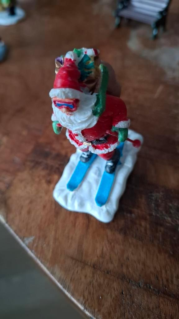 Lemax Kerstman Skiër - Kerstdecoratie, Diversen, Kerst, Gebruikt, Ophalen of Verzenden