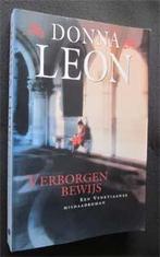 Donna Leon : Verborgen bewijs, Ophalen of Verzenden, Zo goed als nieuw