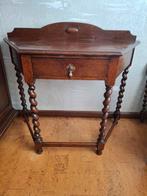 Antieke bijzettafel met gedraaide poten, Antiek en Kunst, Ophalen