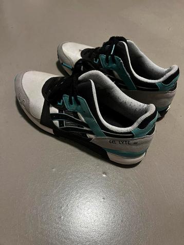 asics gel lite beschikbaar voor biedingen