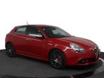 Alfa Romeo Giulietta 1.4 T Distinctive | NAP | Automaat | Na, Auto's, Euro 5, 4 cilinders, Leder en Stof, Origineel Nederlands