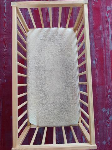 Hoeslaken merinowol 40x80 cm beschikbaar voor biedingen