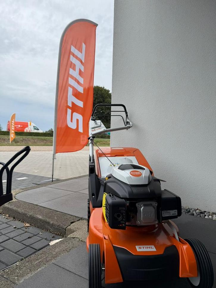 Stihl rm 650 v demomachine nieuw!, Tuin en Terras, Grasmaaiers, Zo goed als nieuw, Benzine-grasmaaier, 50 cm of meer, Cirkelmaaier
