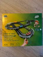 Elektrische Racebaan met 2 Auto's, Kinderen en Baby's, Speelgoed | Racebanen, Overige merken, Racebaan, Ophalen of Verzenden, Zo goed als nieuw