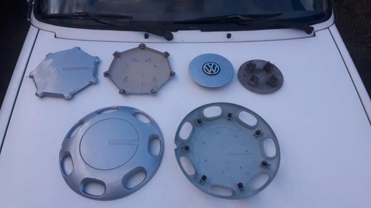 VW wieldoppen kappen Passat 35i Polo 6N1, Auto diversen, Wieldoppen, Ophalen