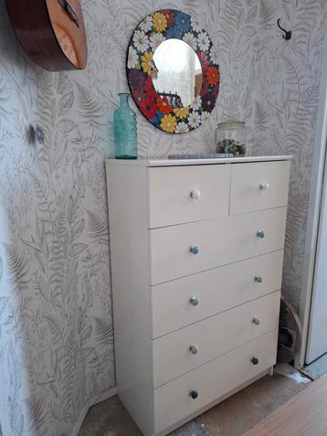 Mooi witte kast