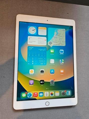 Apple iPad 2019 (7th gen) 32GB Gold gebroken scherm  beschikbaar voor biedingen