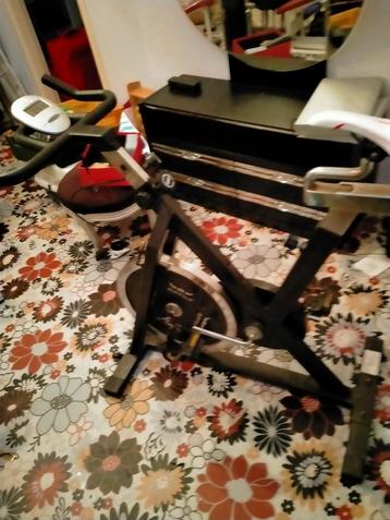 Racefiets  beschikbaar voor biedingen