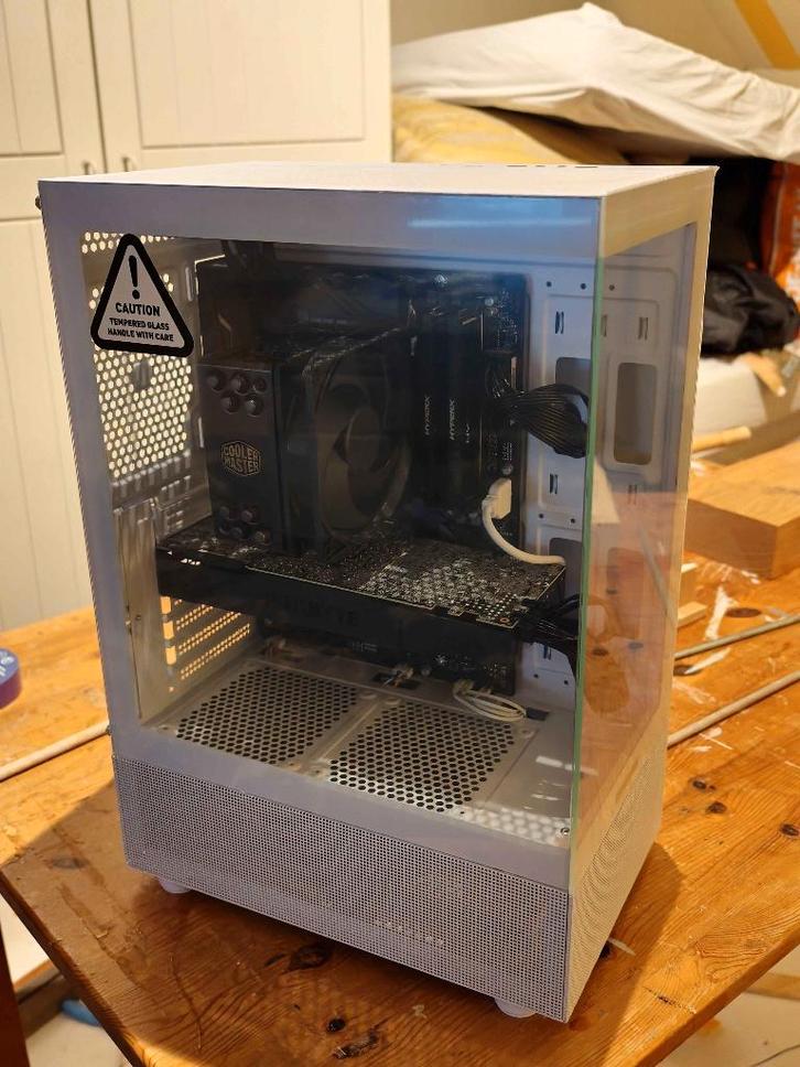 High-End Gaming Desktop i7 & RTX 2080 Ti, Computers en Software, Desktop Pc's, Zo goed als nieuw, 4 Ghz of meer, SSD, 16 GB, Met videokaart