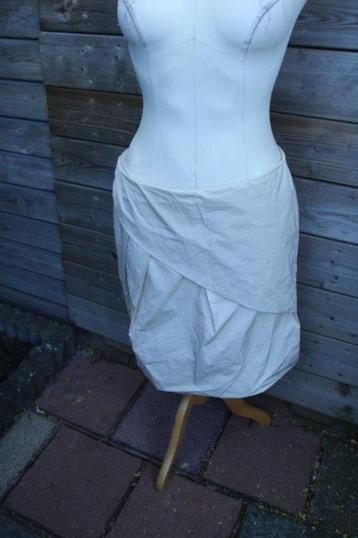 Rok beige Josephine & Co mt 40 Vaste prijs beschikbaar voor biedingen