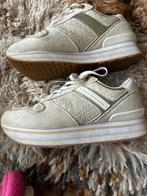 Sneaker Tommy Hilfiger beige 39, Beige, Ophalen of Verzenden, Sneakers of Gympen, Gedragen