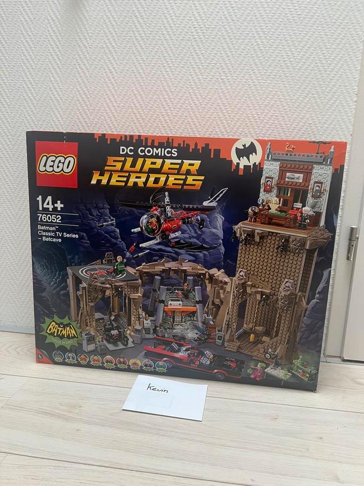 LEGO Batman 76052 Classic tv-serie batcave (Batman) Nieuw., Kinderen en Baby's, Speelgoed | Duplo en Lego, Zo goed als nieuw, Ophalen of Verzenden