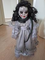 Halloween Pop - Snakegirl - Handgemaakt, Verzamelen, Poppen, Ophalen of Verzenden, Gebruikt, Pop