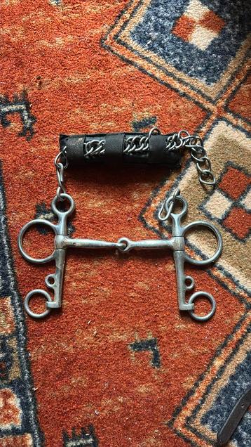 Pelham bit 12,5 cm met kinbeschermer beschikbaar voor biedingen